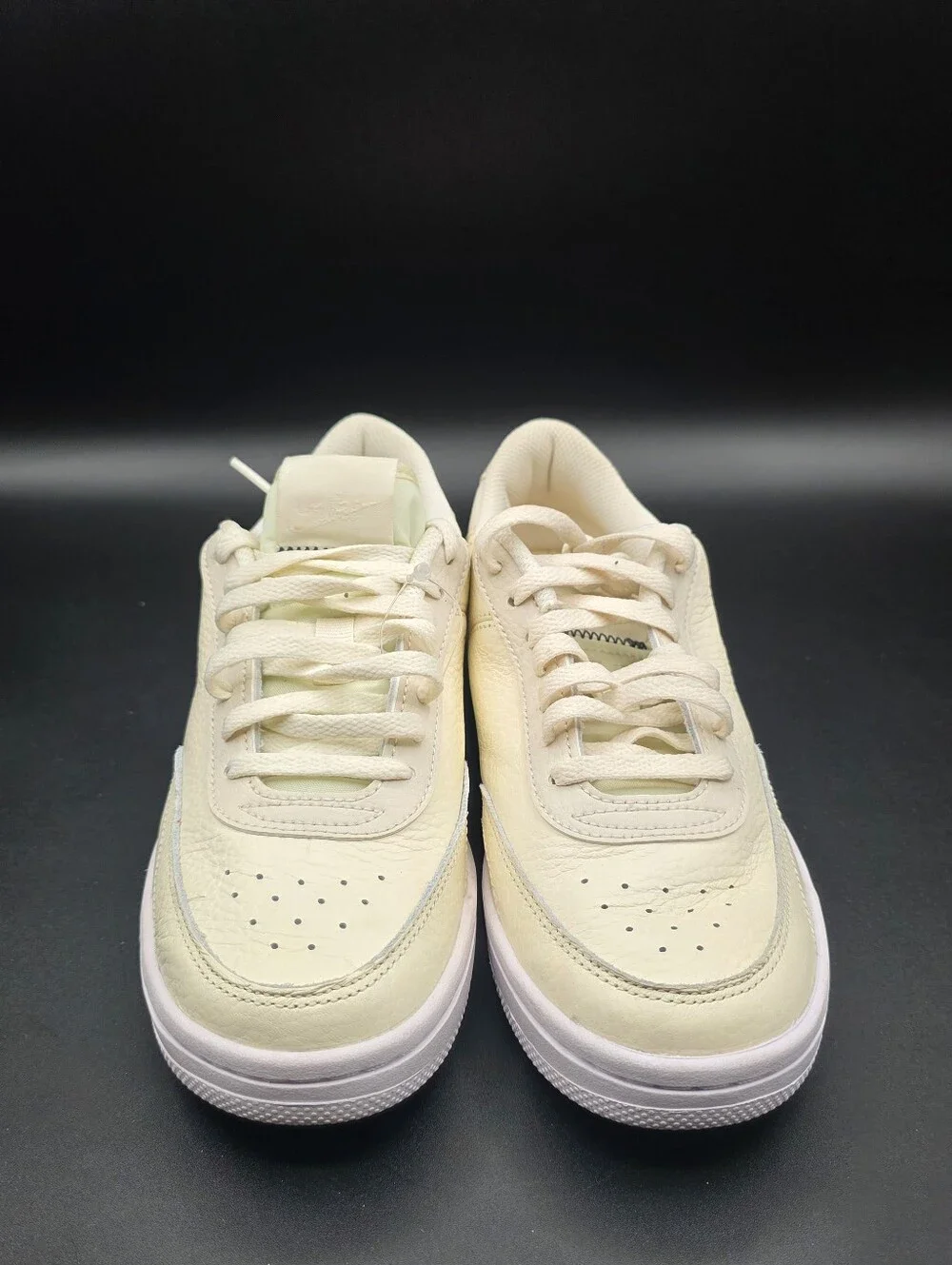 Nike Wmns CourtVintage PRM BeigeWhite WomenCasual Lifestyle Shoes